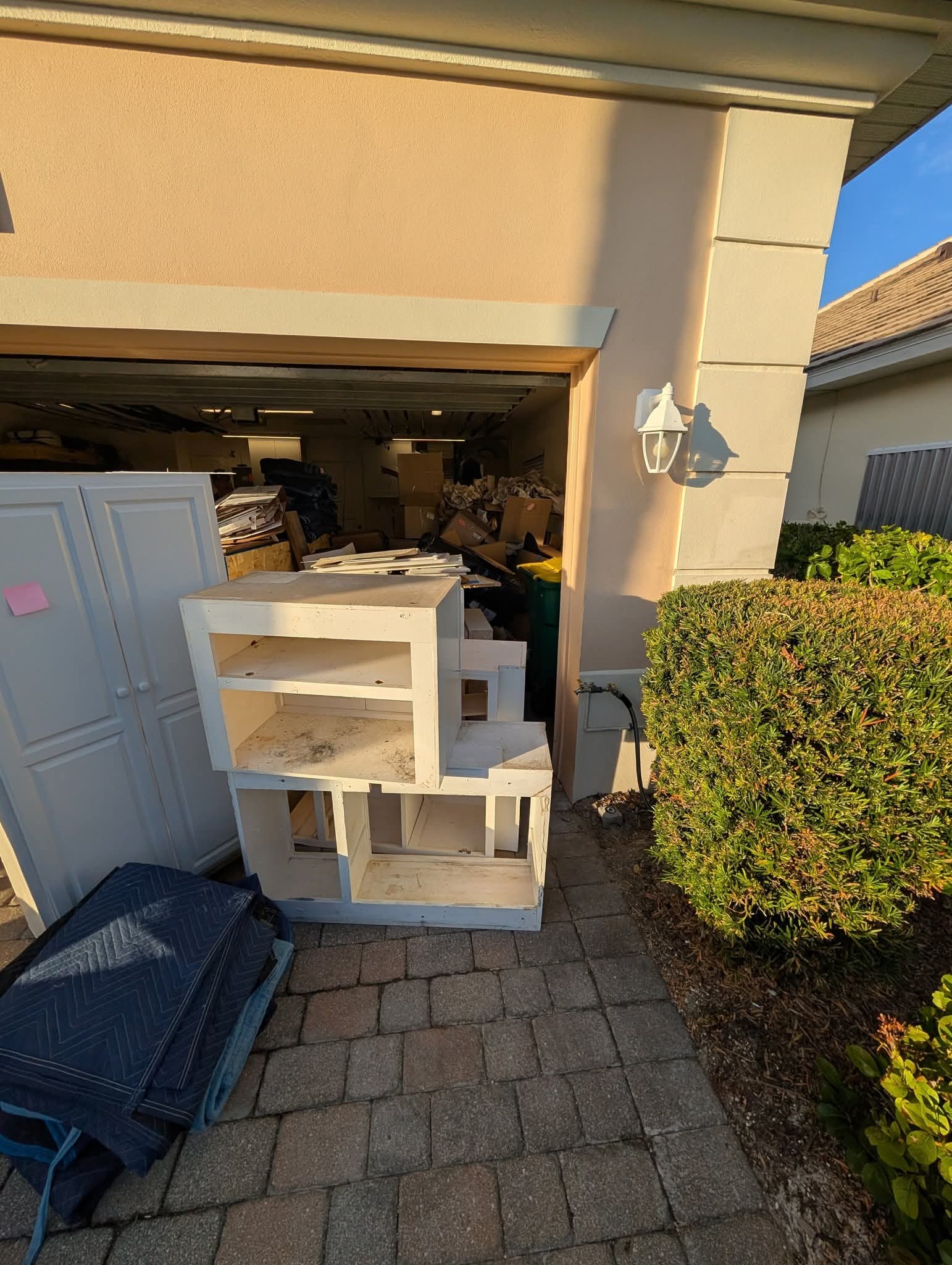 Discuss the importance of decluttering outdoor spaces and how junk removal services can help.